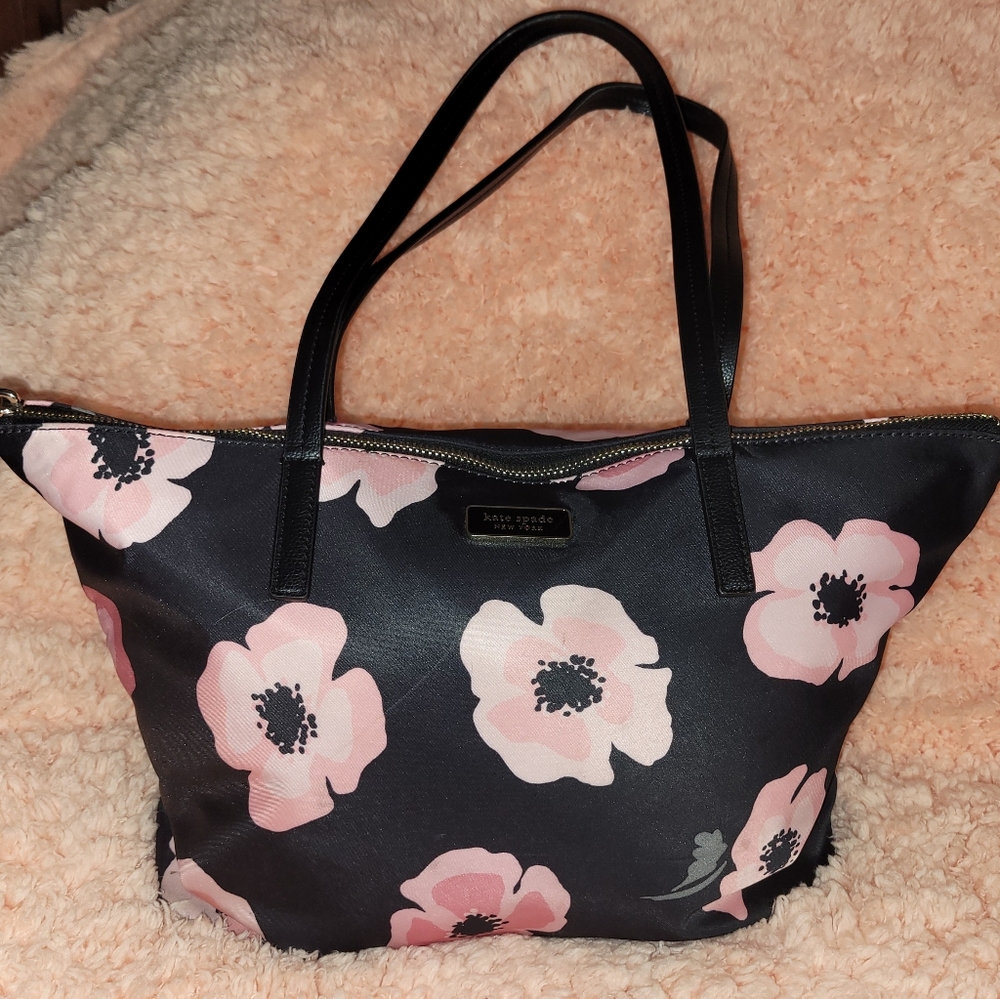 Kate Spade Hayden Floating Poppies Top Zip Tote
